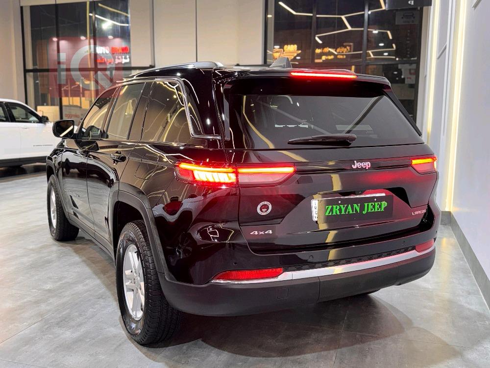 جيب جراند شيروكي